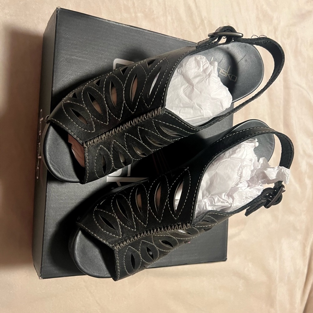 Dansko Black Sandals with Chunky Heel and Woven Design from the Walking Shoe Co. - Picture 6 of 12